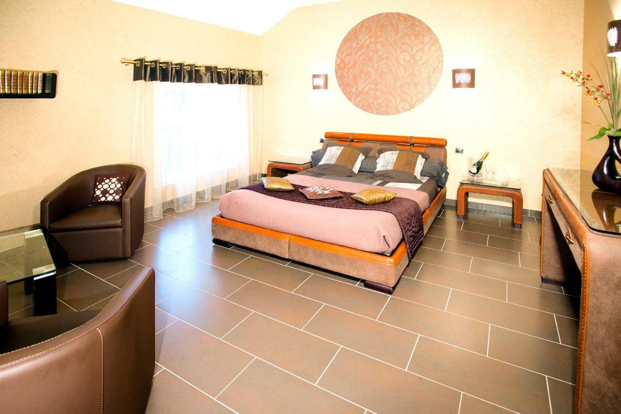 Champagne Et Chambres D'Hotes Pierre Trichet Trois-Puits ภายนอก รูปภาพ